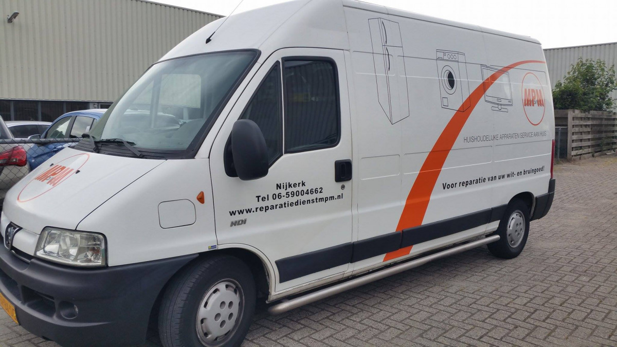 Foto-bus-Reparatiedienst-MPM Witgoed reparatie
